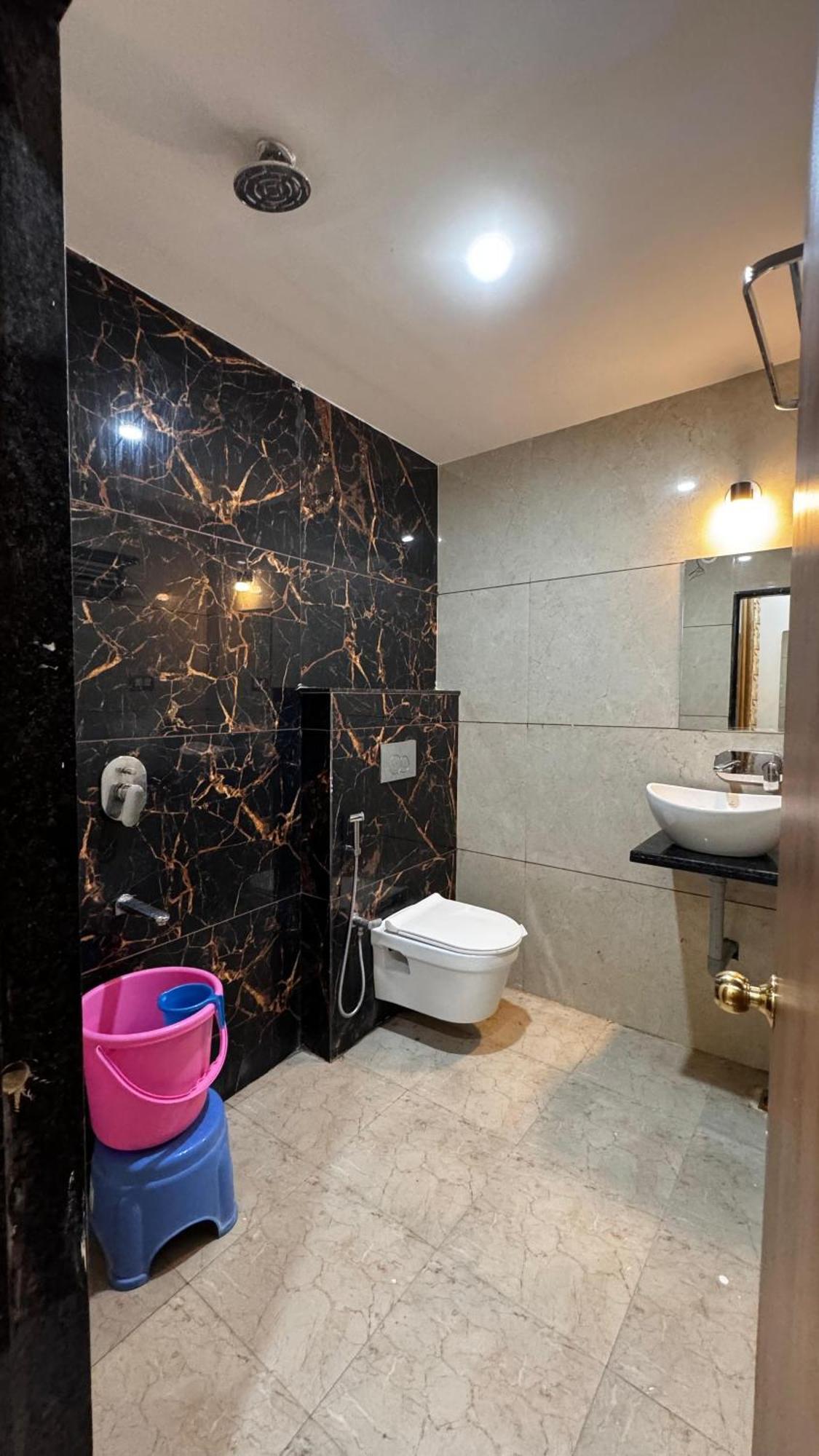 Hotel Prakasham Ujjain Zewnętrze zdjęcie